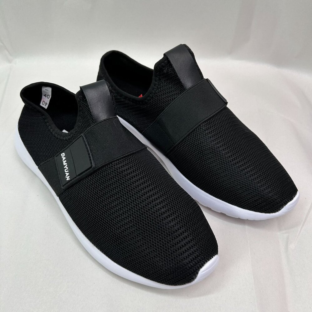 NWOT black no tie slip on sneakers‎ size 40